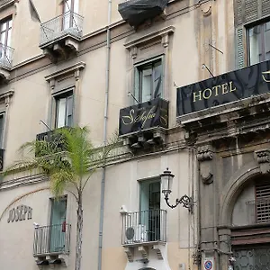 Otel Sofia, Katanya